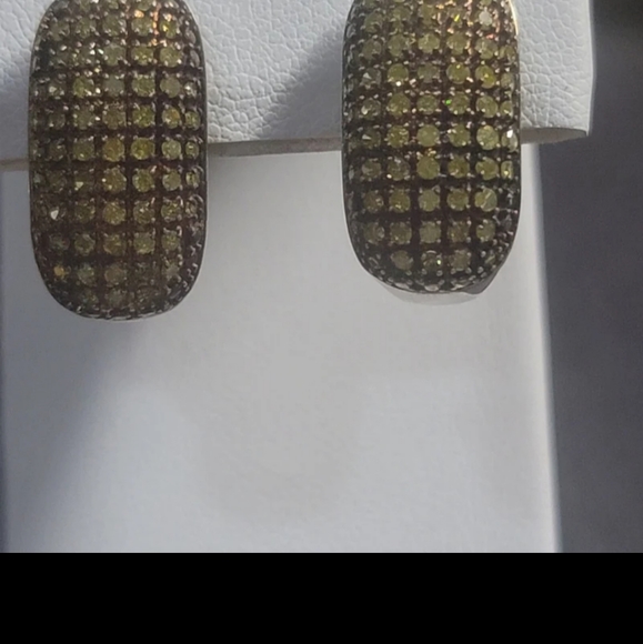 E38 Yellow Diamond J-Hoop Earrings - Picture 2 of 7